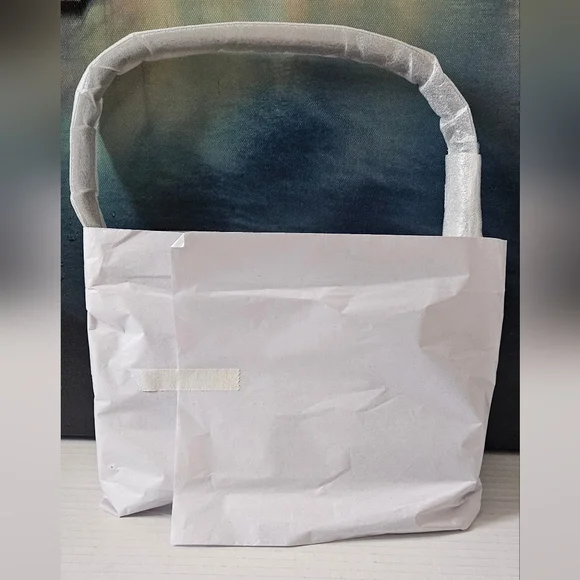 Kate Spade Pebble Leather Shoulder Bag NWT - Picture 12 of 16